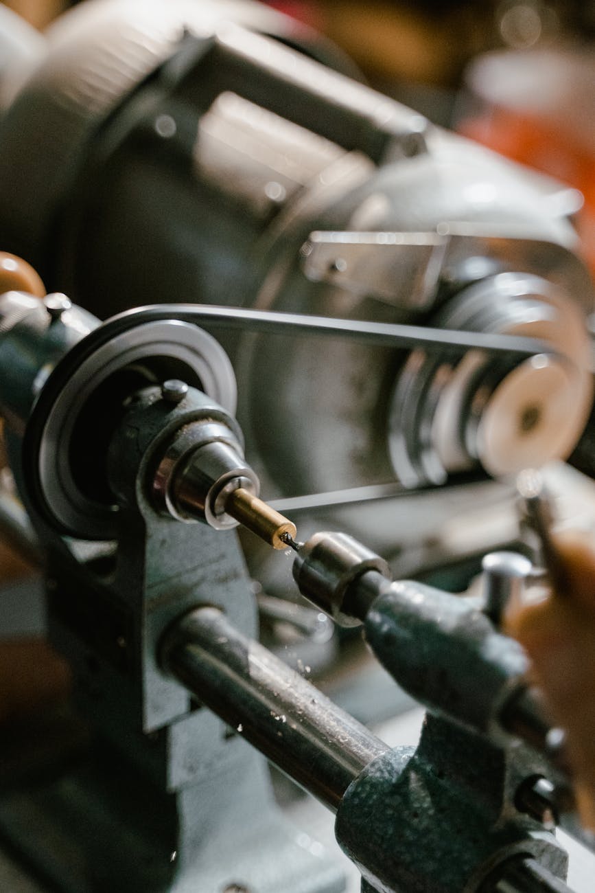 Case Study: q52 AI-Enabled Solution Revolutionizes Precision Tooling Company’s Operations
